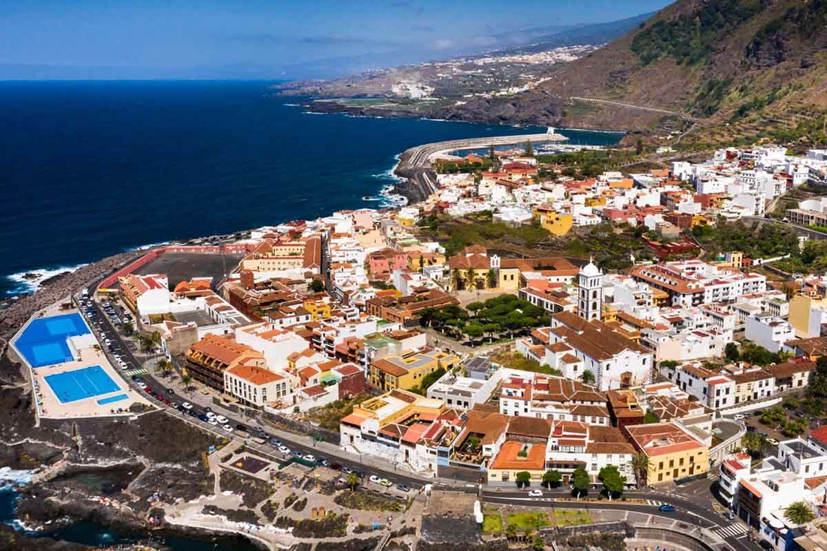¿Dónde es mejor comprar una propiedad junto al mar, en España o Turquía?
