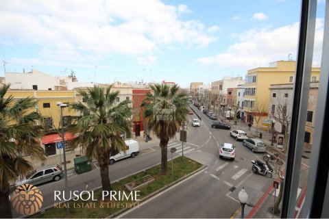Apartamento en venta en Ciutadella De Menorca, Menorca, España 3 dormitorios, 107 m2 No. 38987 - foto 2