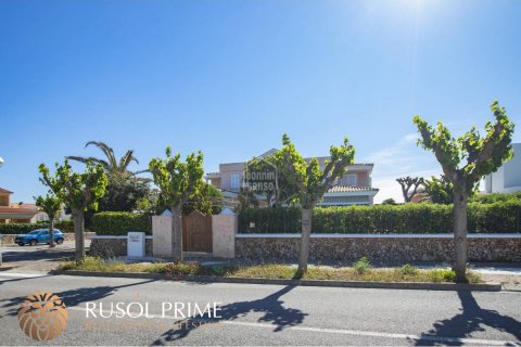 Villa en venta en Mahon, Menorca, España 5 dormitorios, 411 m2 No. 39194 - foto 4