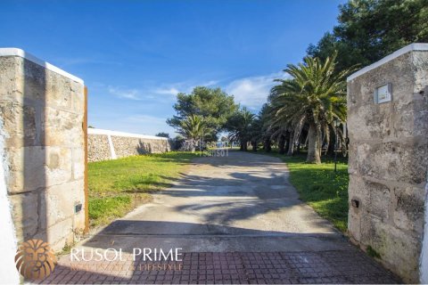 Villa en venta en Ciutadella De Menorca, Menorca, España 7 dormitorios, 452 m2 No. 10562 - foto 2