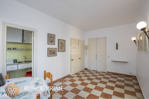 Apartamento en venta en Mahon, Menorca, España 10 dormitorios, 978 m2 No. 11127 - foto 15