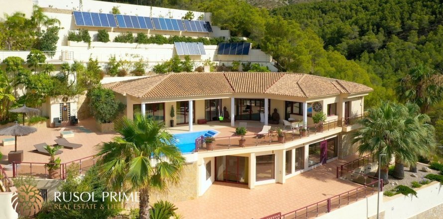 Villa en Altea, Alicante, España 6 dormitorios, 950 m2 No. 39511