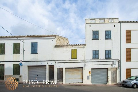 Propiedad comercial en venta en Alayor, Menorca, España 1403 m2 No. 39192 - foto 1