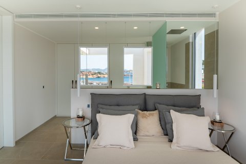 Villa en venta en Port Adriano, Mallorca, España 4 dormitorios, 615 m2 No. 32650 - foto 11