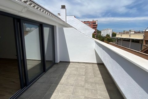 Ático en venta en Fuengirola, Málaga, España 2 dormitorios, 69 m2 No. 38706 - foto 12