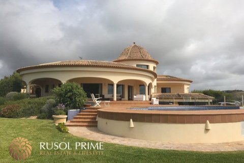 Villa en venta en Calpe, Alicante, España 4 dormitorios, 1089 m2 No. 39608 - foto 17