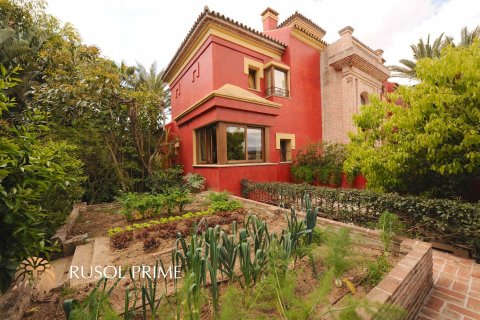 Villa en venta en Marbella, Málaga, España 5 dormitorios, 1300 m2 No. 38432 - foto 5