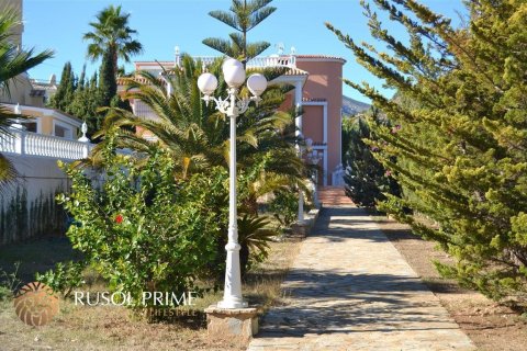Villa en venta en Calpe, Alicante, España 5 dormitorios, 460 m2 No. 39415 - foto 5