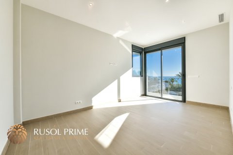 Villa en venta en Calpe, Alicante, España 4 dormitorios, 450 m2 No. 39550 - foto 6