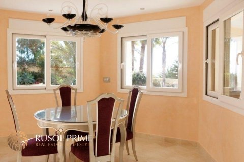 Villa en venta en Benissa, Alicante, España 4 dormitorios, 464 m2 No. 39345 - foto 3