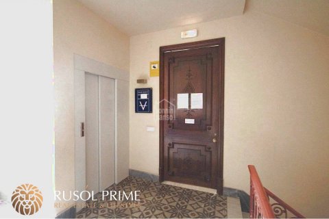 Apartamento en venta en Mahon, Menorca, España 5 dormitorios, 169 m2 No. 38265 - foto 4