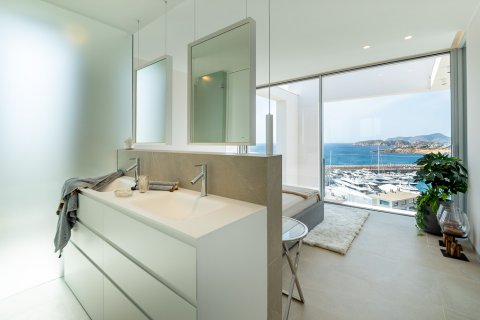 Villa en venta en Port Adriano, Mallorca, España 4 dormitorios, 615 m2 No. 32650 - foto 8