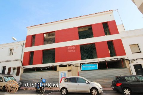 Apartamento en venta en Es Castell, Menorca, España 400 m2 No. 39280 - foto 1