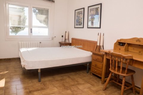 Villa en venta en Lloret de Mar, Gerona, España 5 dormitorios, 300 m2 No. 40813 - foto 15