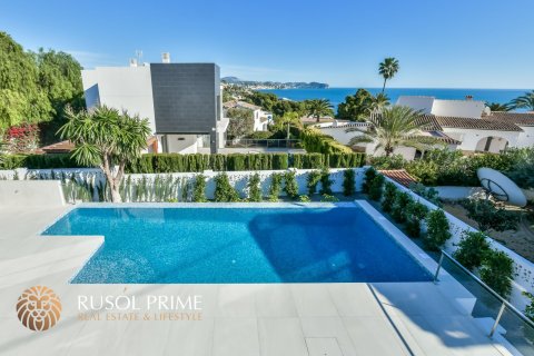 Villa en venta en Calpe, Alicante, España 4 dormitorios, 450 m2 No. 39550 - foto 14