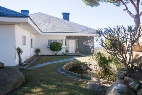 Villa en venta en Lloret de Mar, Gerona, España 5 dormitorios, 300 m2 No. 40813 - foto 22