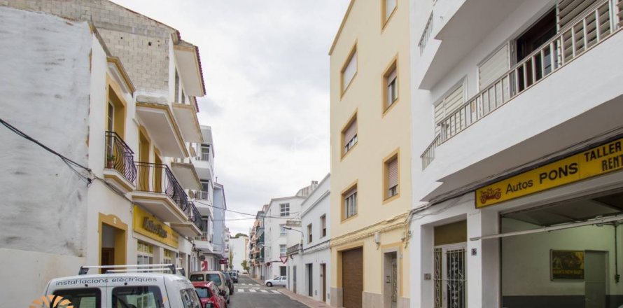Apartamento en Ferreries, Menorca, España 4 dormitorios, 150 m2 No. 39232