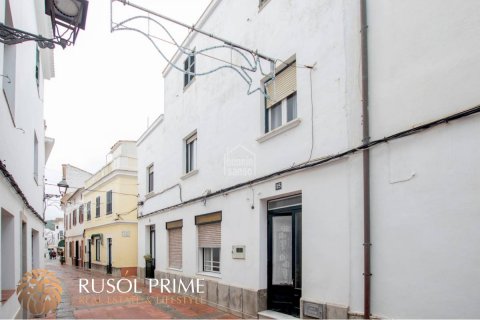 Casa adosada en venta en Es Mercadal, Menorca, España 5 dormitorios, 126 m2 No. 38975 - foto 2