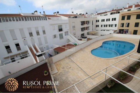 Apartamento en venta en Ciutadella De Menorca, Menorca, España 2 dormitorios, 78 m2 No. 39708 - foto 1