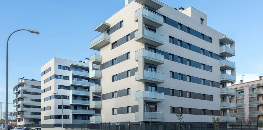 Migdia Homes Girona, Gerona, España No. 40929