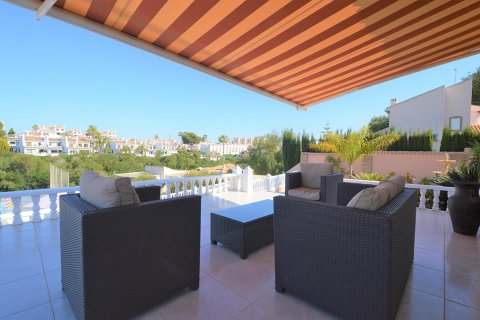 Villa en venta en Cabo Roig, Alicante, España 4 dormitorios, 187 m2 No. 41360 - foto 4