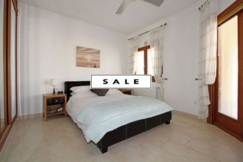 Villa en venta en Cumbre Del Sol, Alicante, España 4 dormitorios, 220 m2 No. 45478 - foto 8