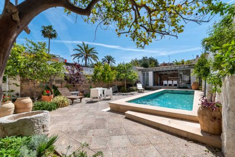 Villa en venta en Palma de Mallorca, Mallorca, España 5 dormitorios, 407 m2 No. 41287 - foto 1