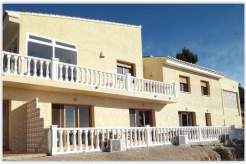 Villa en venta en Altea, Alicante, España 5 dormitorios, 400 m2 No. 44389 - foto 2