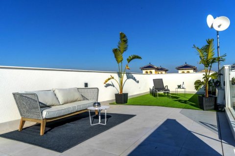 Villa en venta en Santa Pola, Alicante, España 3 dormitorios, 242 m2 No. 45253 - foto 5
