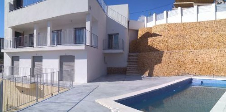 Villa en El Campello, Alicante, España 4 dormitorios, 260 m2 No. 44587