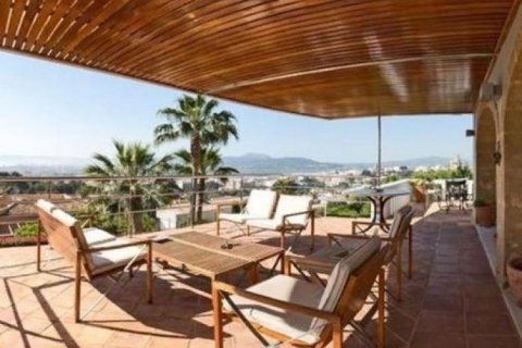 Villa en venta en Jávea, Alicante, España 6 dormitorios, 286 m2 No. 45522 - foto 4