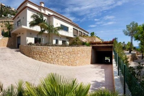Villa en venta en Jávea, Alicante, España 5 dormitorios, 1.1 m2 No. 44891 - foto 8