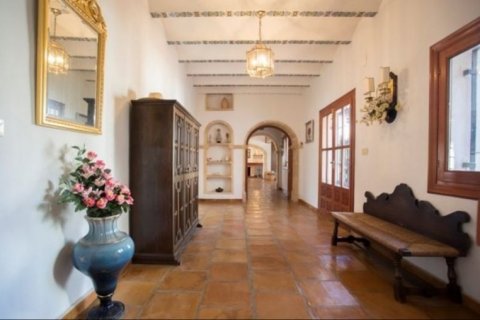 Villa en venta Dénia, Alicante, España 5 dormitorios, 670 m2 No. 43623 - foto 5