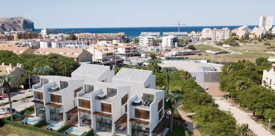 Villa en Jávea, Alicante, España 4 dormitorios, 245 m2 No. 44885