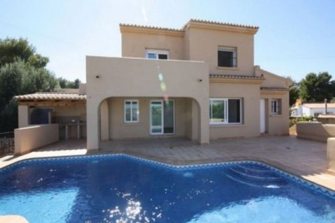 Villa en venta en Moraira, Alicante, España 3 dormitorios, 152 m2 No. 45947 - foto 1