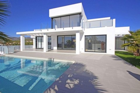 Villa en venta en Benissa, Alicante, España 3 dormitorios, 235 m2 No. 46467 - foto 2