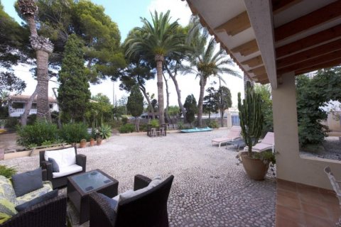 Villa en venta en Altea, Alicante, España 6 dormitorios, 400 m2 No. 44137 - foto 9