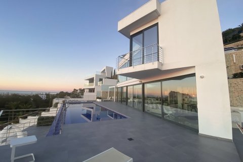 Villa en venta en Benissa, Alicante, España 6 dormitorios, 524 m2 No. 46712 - foto 2