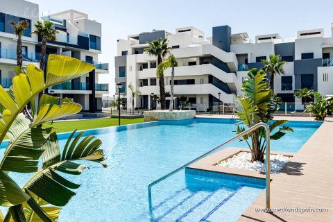 Apartamento en venta en Guardamar del Segura, Alicante, España 3 dormitorios, 96 m2 No. 41084 - foto 13
