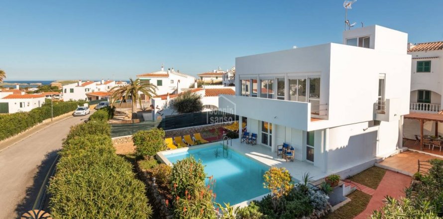 Villa en Es Mercadal, Menorca, España 4 dormitorios, 170 m2 No. 40890