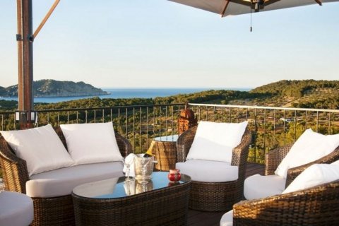 Villa en venta en Ibiza, España 5 dormitorios, 450 m2 No. 45314 - foto 1