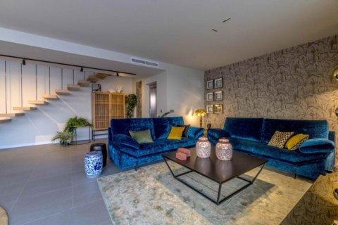 Villa en venta en Finestrat, Alicante, España 3 dormitorios, 195 m2 No. 44095 - foto 10