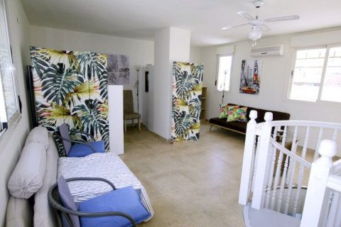 Ático en venta en Benidorm, Alicante, España 3 dormitorios, 140 m2 No. 42619 - foto 9