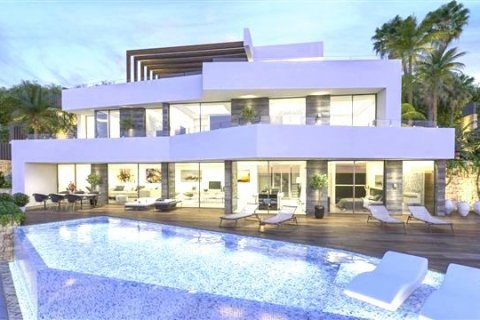 Villa en venta en Calpe, Alicante, España 4 dormitorios, 511 m2 No. 42714 - foto 1