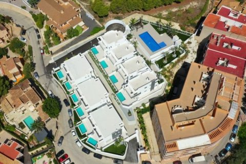 Casa adosada en venta en Calpe, Alicante, España 3 dormitorios, 307 m2 No. 41612 - foto 7