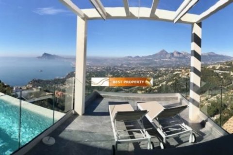 Villa en venta en Altea, Alicante, España 4 dormitorios, 260 m2 No. 45451 - foto 4