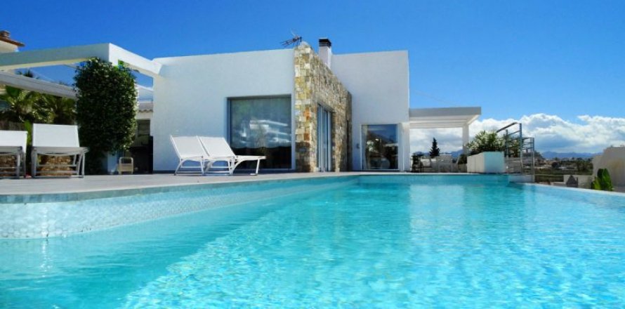 Villa en Dénia, Alicante, España 5 dormitorios, 548 m2 No. 42583