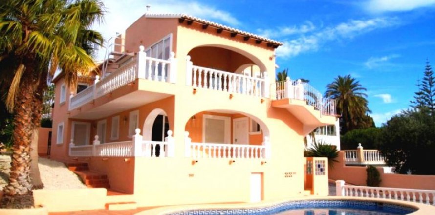 Villa en Moraira, Alicante, España 3 dormitorios, 376 m2 No. 41534