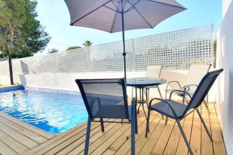 Villa en venta en La Nucia, Alicante, España 3 dormitorios, 220 m2 No. 43409 - foto 2