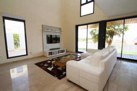 Villa en venta en Calpe, Alicante, España 4 dormitorios, 553 m2 No. 44291 - foto 9